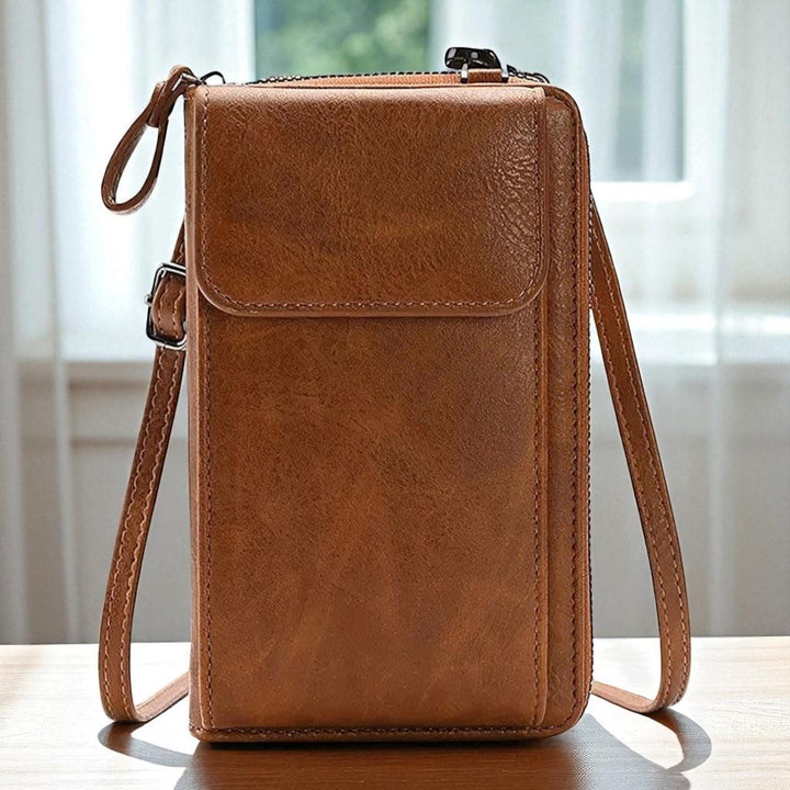 Hila's small and stylish bag