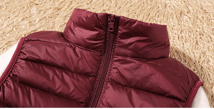 Velora | ComfortVest – Waterproof Elegance for Real Life