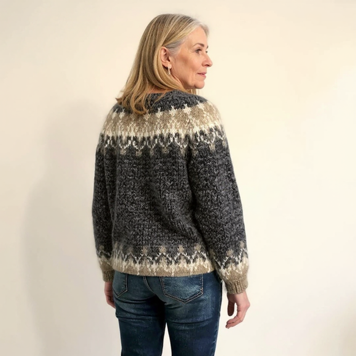 Chloe & Rose – Classic Icelandic Wool Sweater