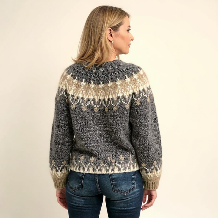 Chloe & Rose – Classic Icelandic Wool Sweater