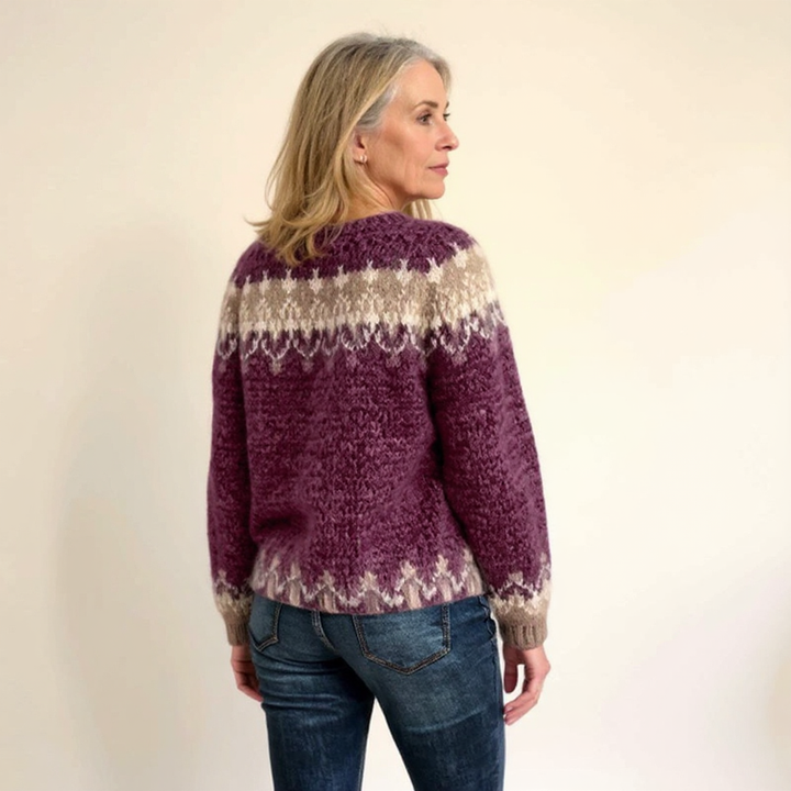 Chloe & Rose – Classic Icelandic Wool Sweater